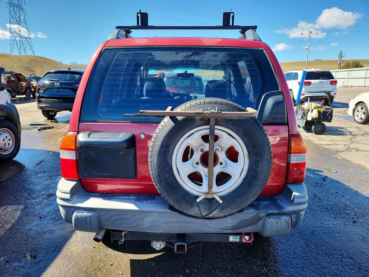 2000 Chevrolet Tracker - Фото 6