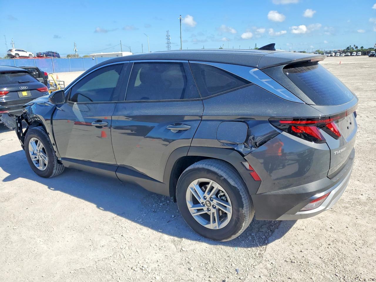 2026 Hyundai Tucson - Image 2
