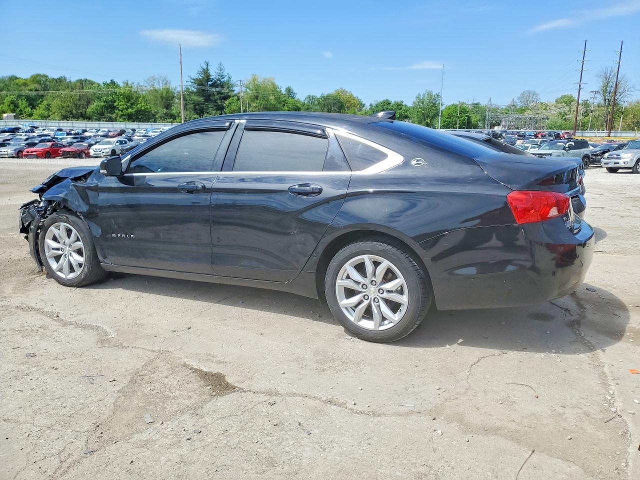 2017 Chevrolet Impala Lt - Image 2