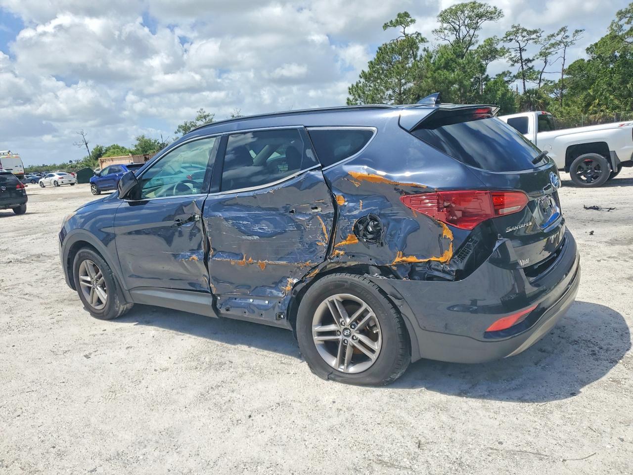 2017 Hyundai Santa Fe Sport 2.4L - Фото 2