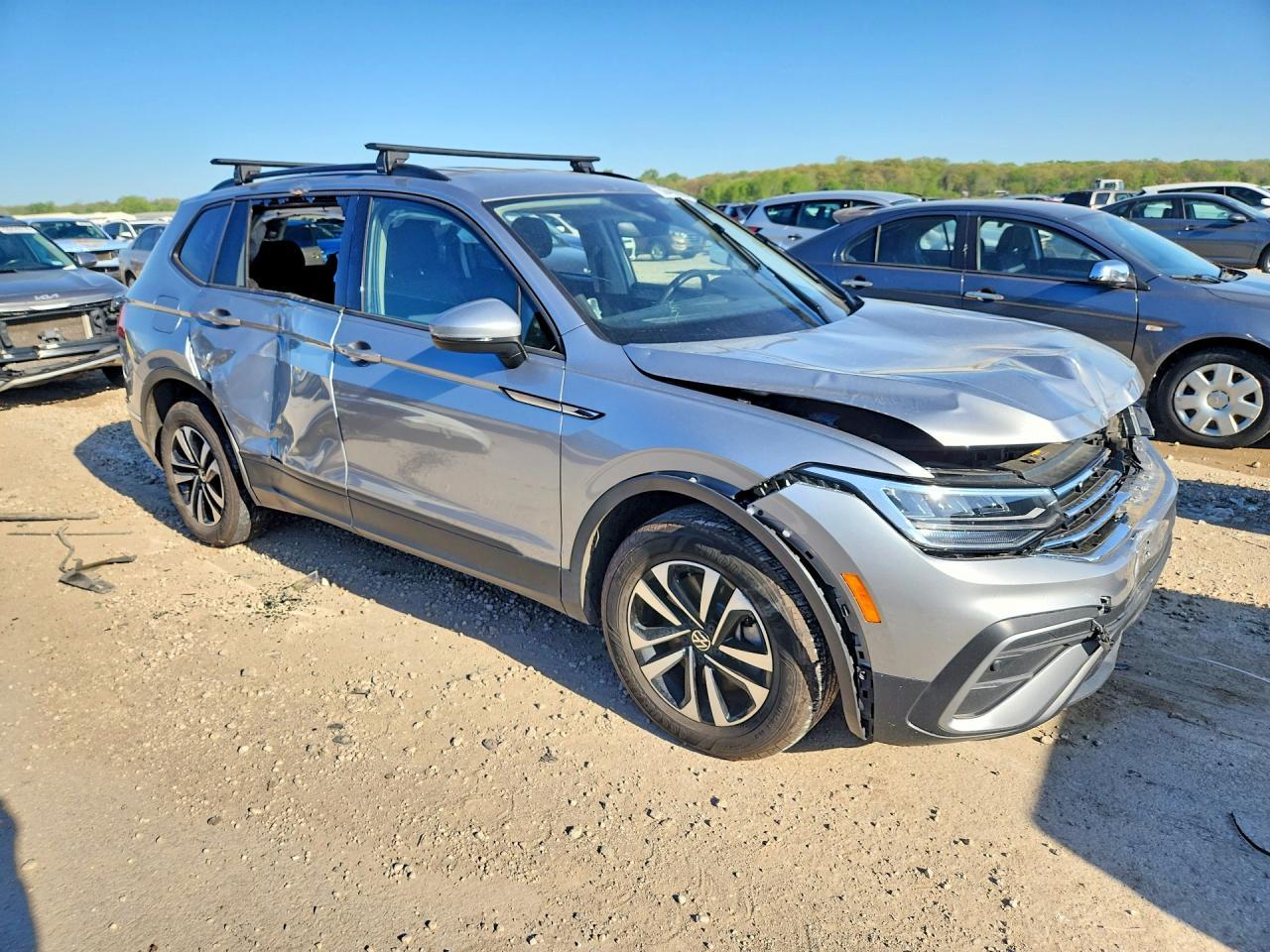 2024 Volkswagen Tiguan S - Фото 4