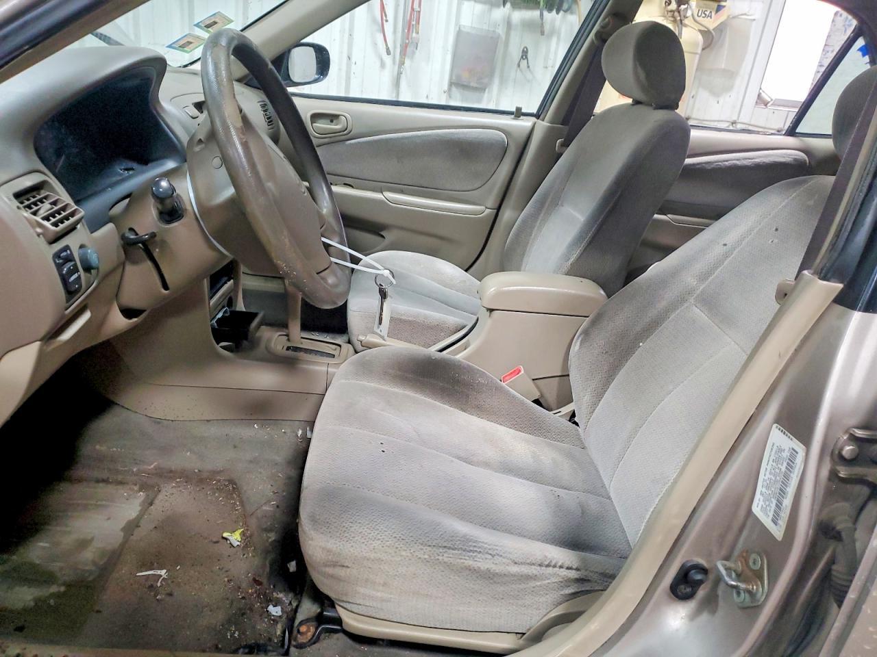 2002 Toyota Corolla Le - Фото 7