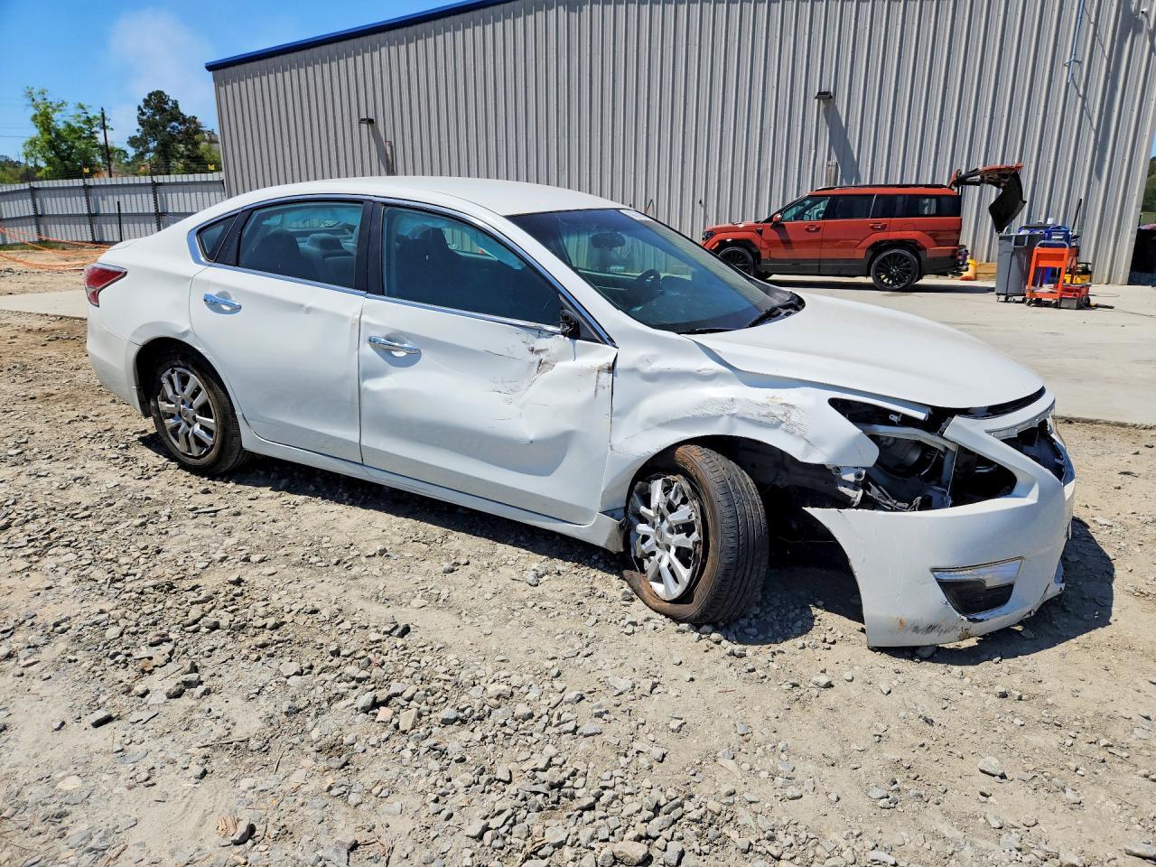 2015 Nissan Altima 2.5 S - Фото 4