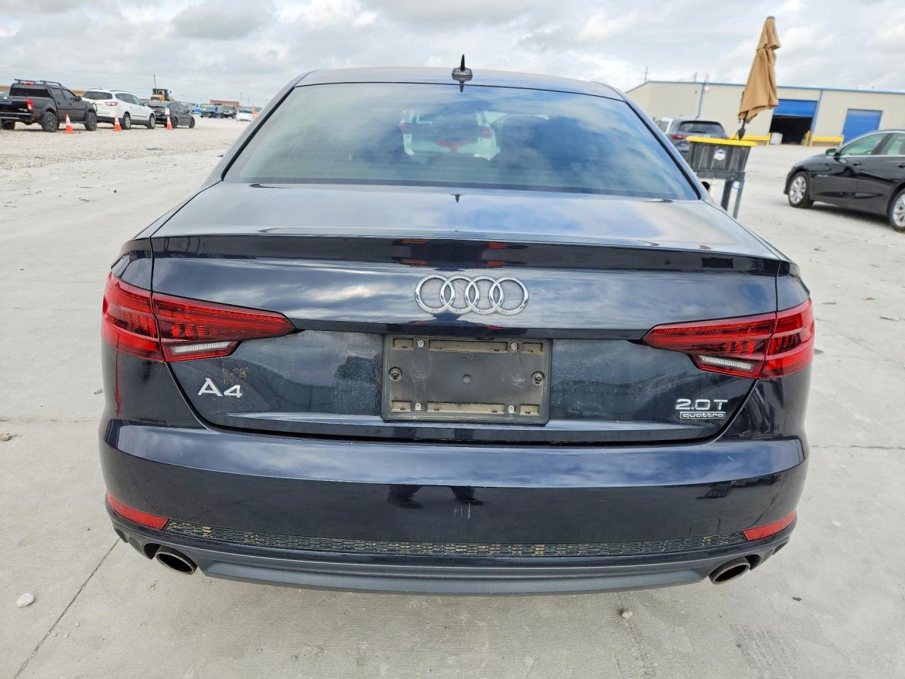 2018 Audi A4 Premium - Фото 6