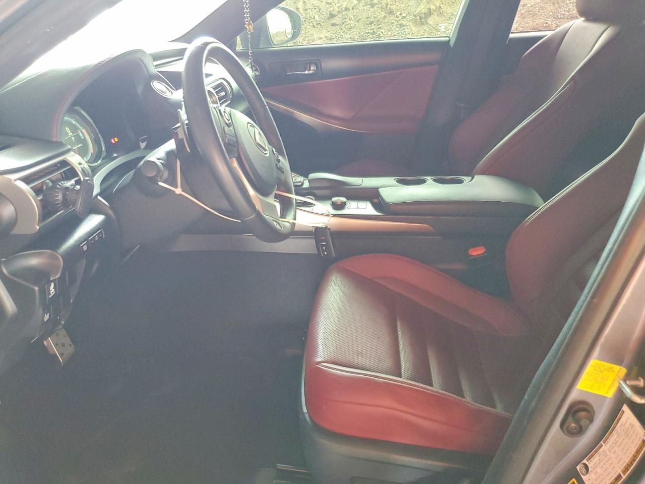 2015 Lexus Is 350 - Image 7