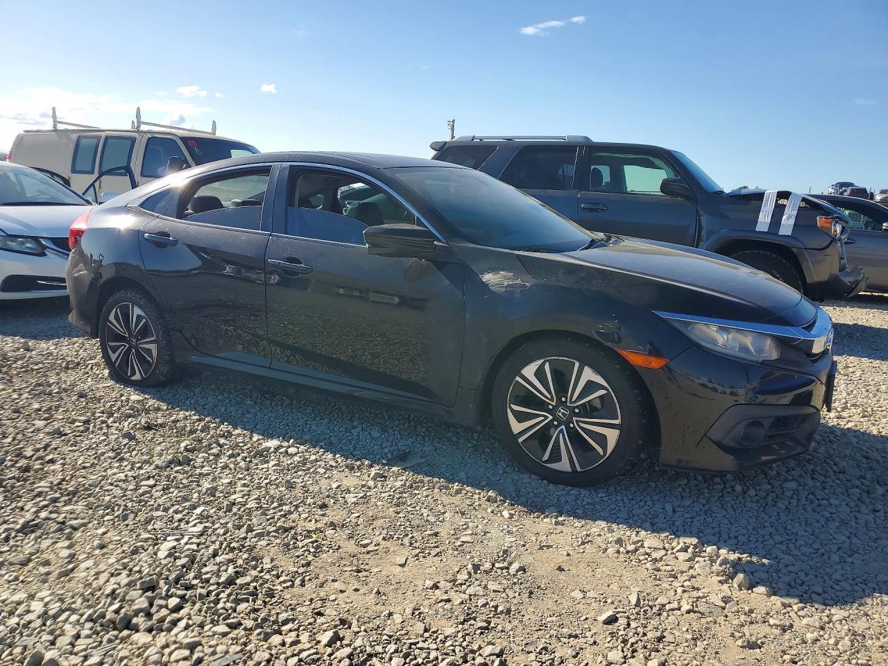 2017 Honda Civic Exl - Image 4