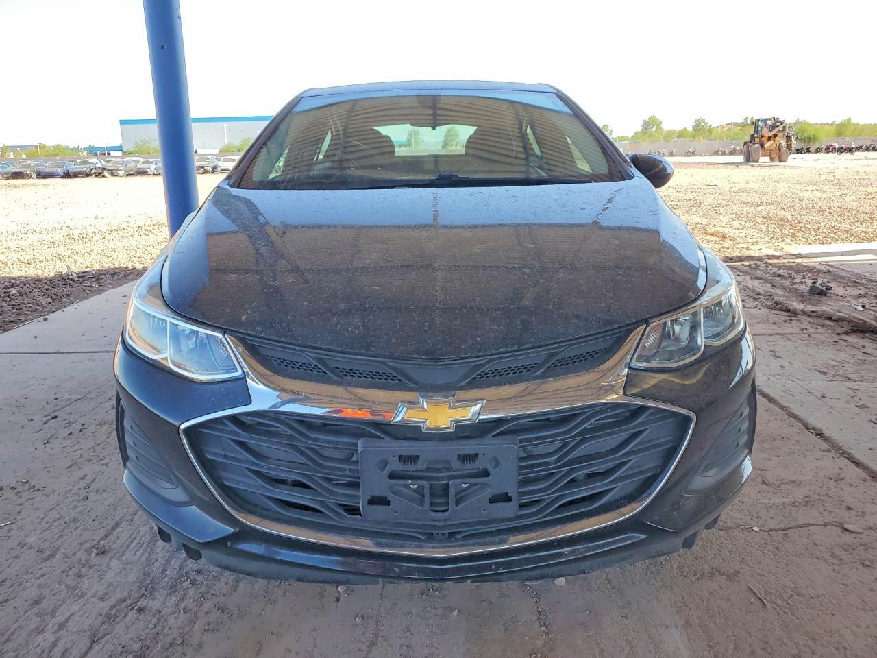 2019 Chevrolet Cruze Ls - Фото 5