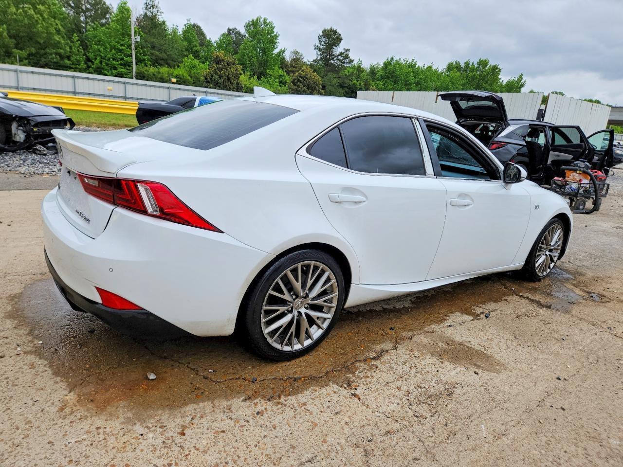 2019 Lexus Is 300 - Фото 3
