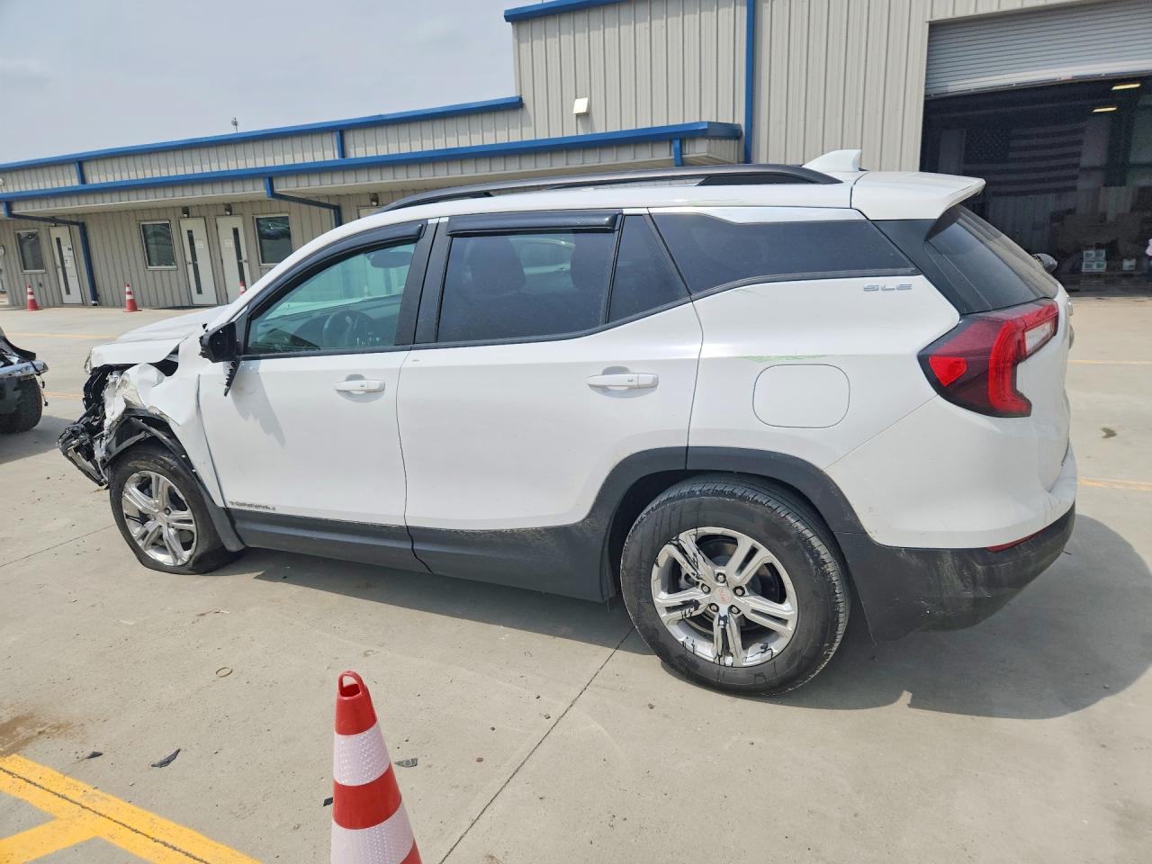 2022 GMC Terrain Sle - Фото 2