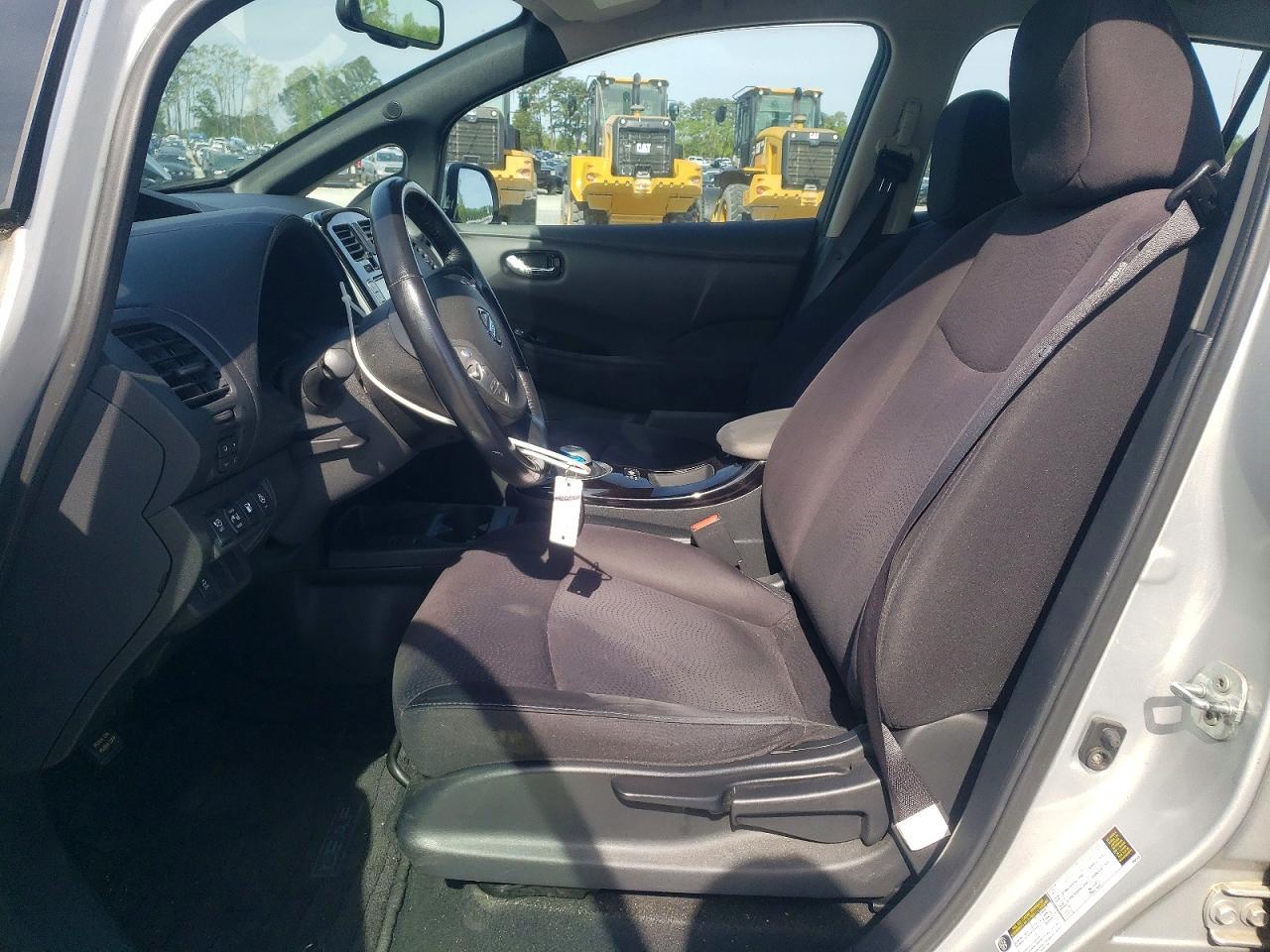 2013 Nissan Leaf S - Image 7