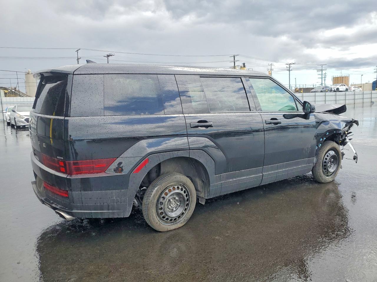 2025 Hyundai Santa Fe Se - Image 3