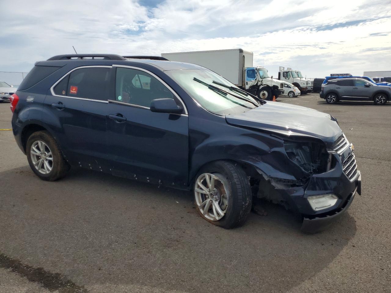 2017 Chevrolet Equinox Lt - Image 4