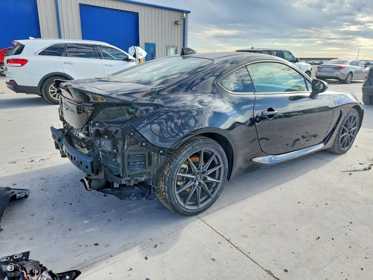 2023 Subaru Brz Limited - Фото 3