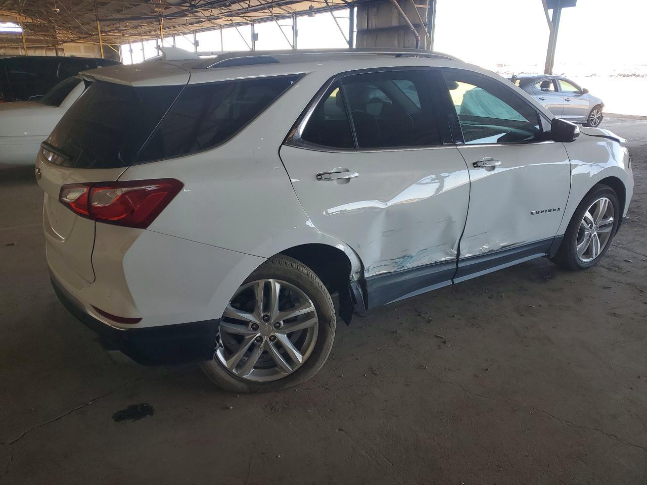 2020 Chevrolet Equinox Premier - Фото 3
