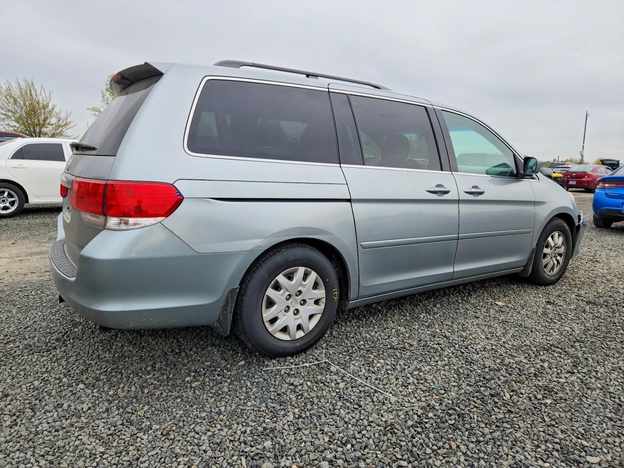 2010 Honda Odyssey - Фото 3
