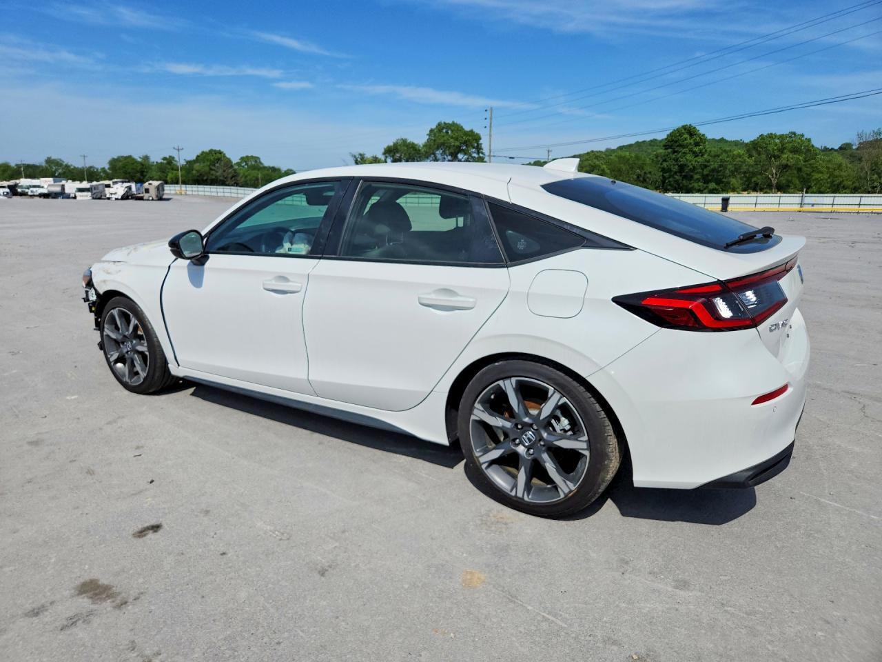 2025 Honda Civic Sport Touring - Фото 2