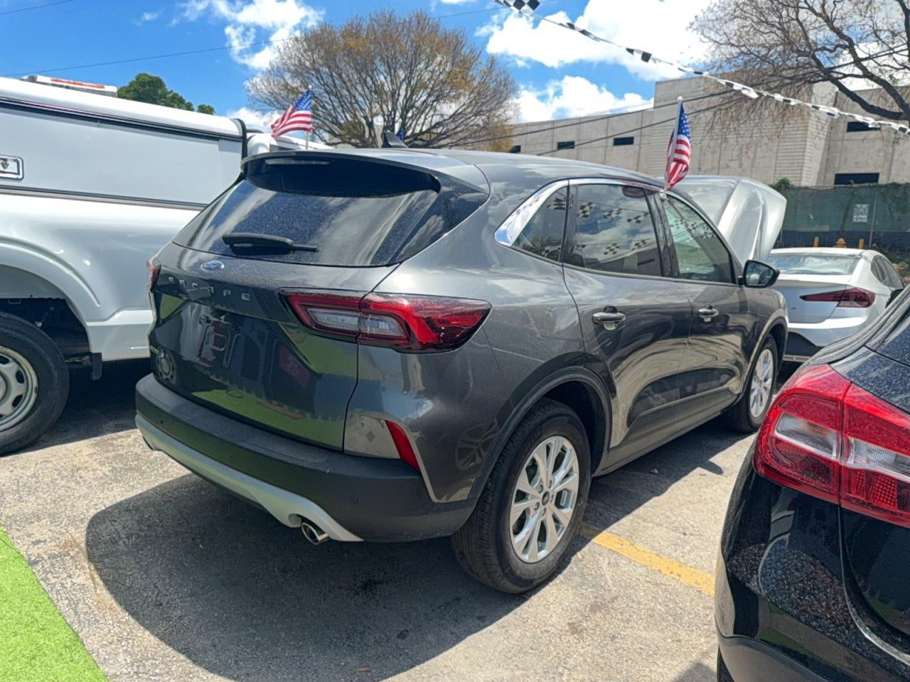 2024 Ford Escape Active - Image 4