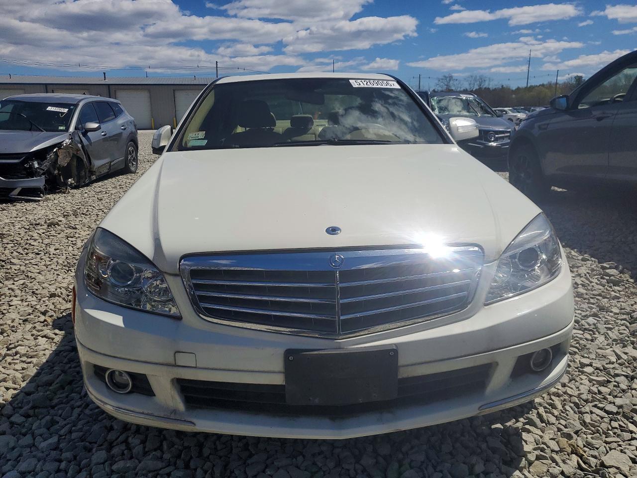 2008 Mercedes-Benz 300-Class - Фото 5