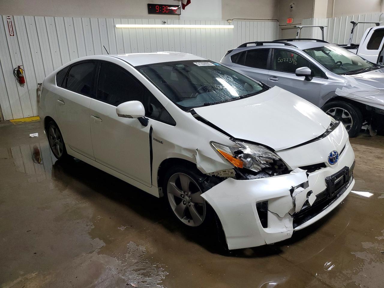 2015 Toyota Prius Persona Series - Фото 4
