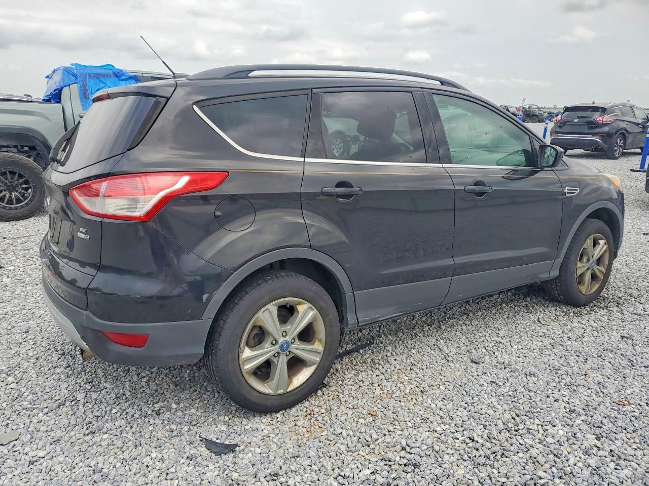 2013 Ford Escape Se - Фото 3