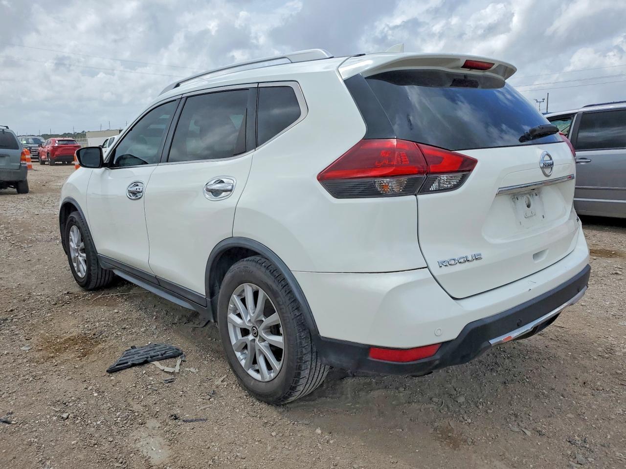 2019 Nissan Rogue Sv - Фото 2