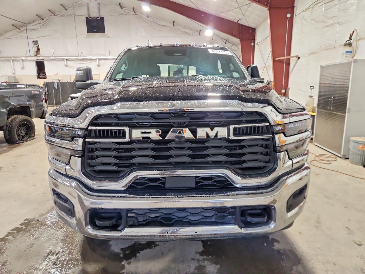 2026 Ram 3500 Tradesman - Фото 5