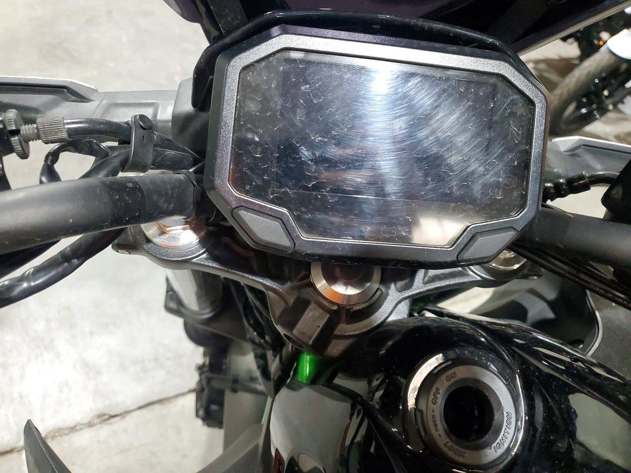 2023 Kawasaki Er650 N - Фото 7
