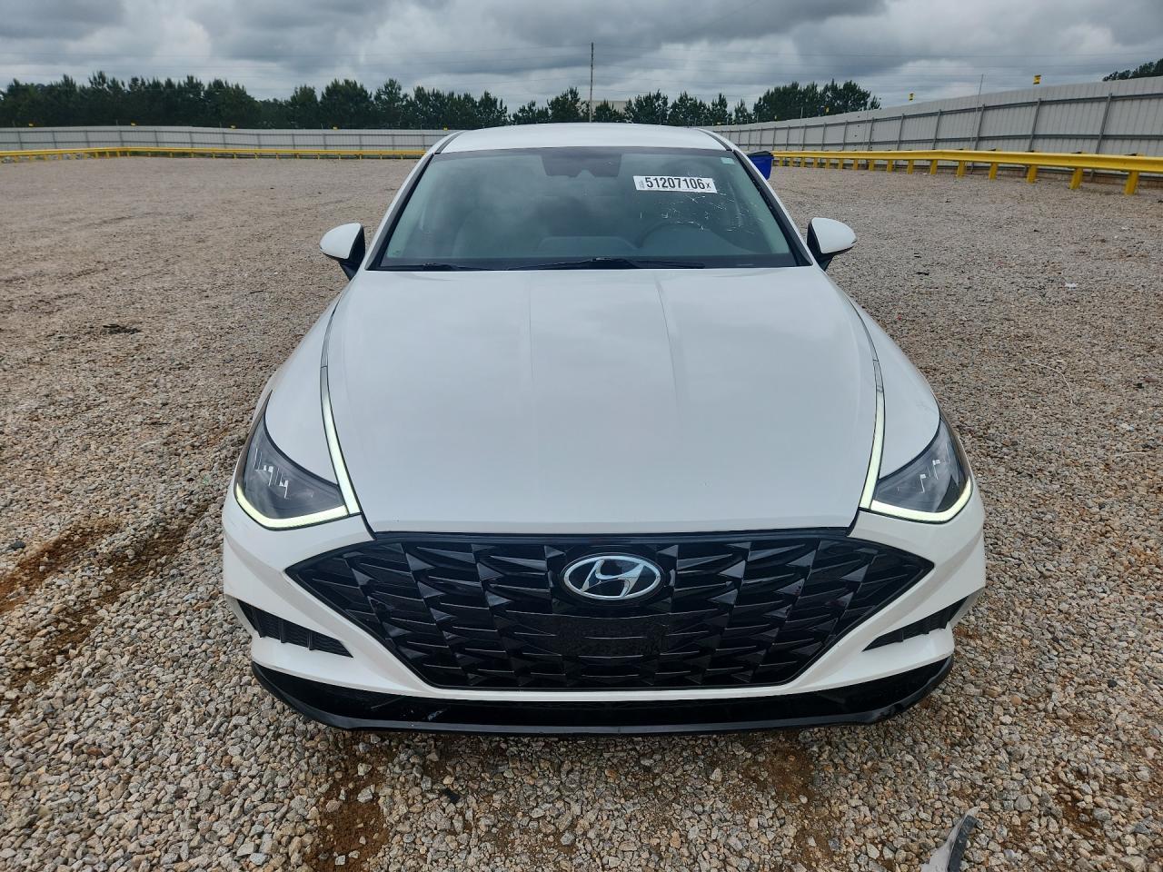 2022 Hyundai Sonata Sel - Image 5