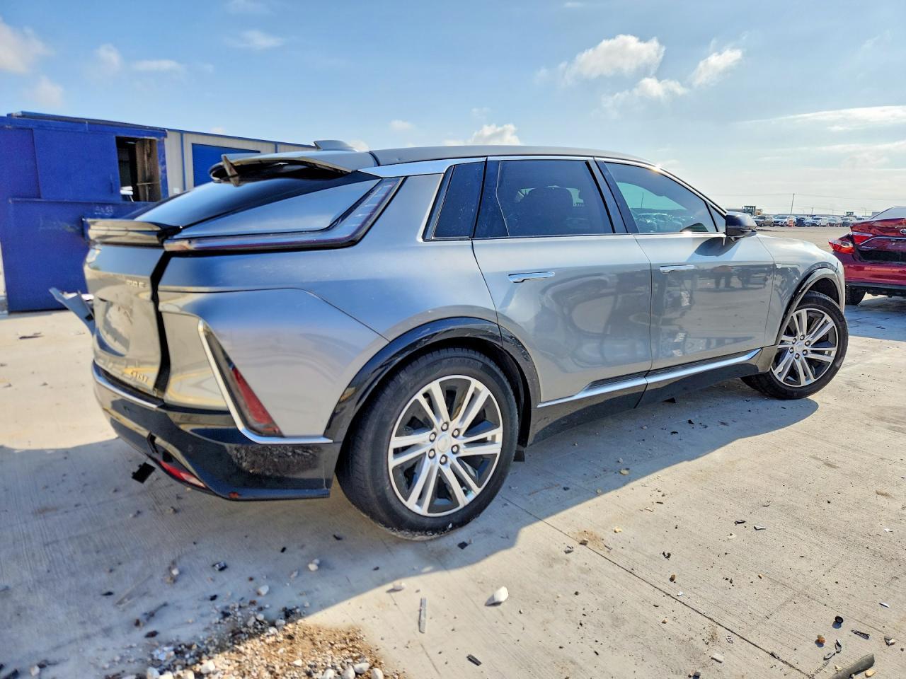 2024 Cadillac Lyriq Tech - Image 3