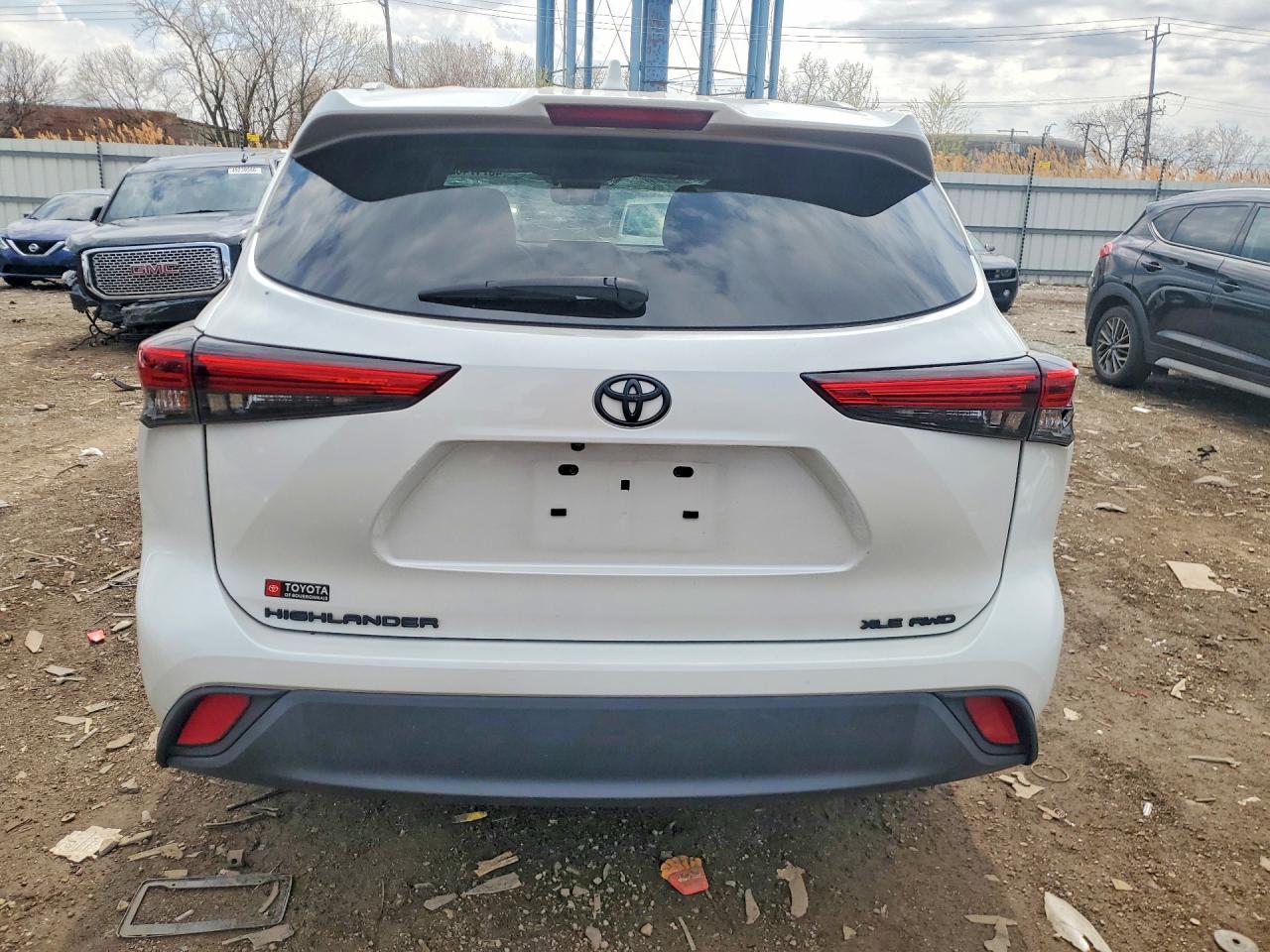 2022 Toyota Highlander Xle - Image 6
