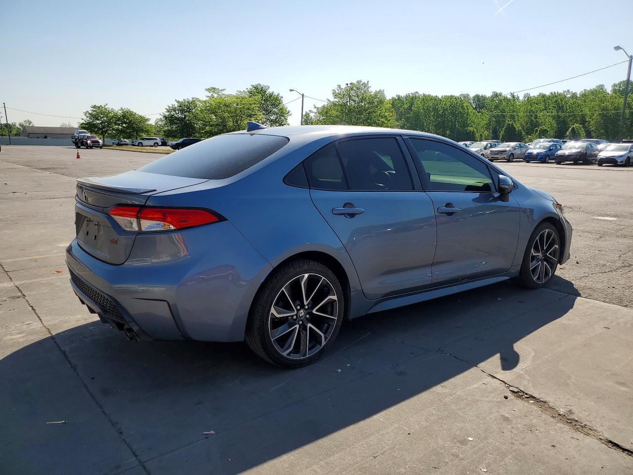 2022 Toyota Corolla Se - Фото 3