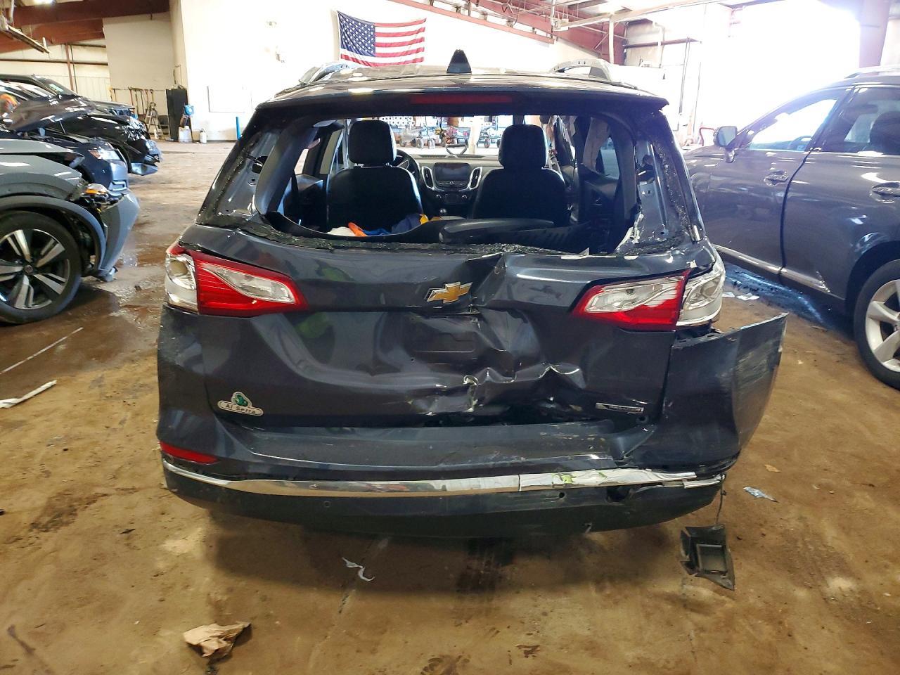 2018 Chevrolet Equinox Premier - Image 6