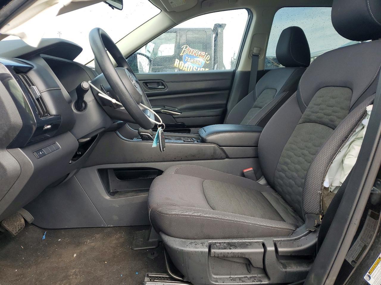 2025 Nissan Pathfinder S - Фото 7