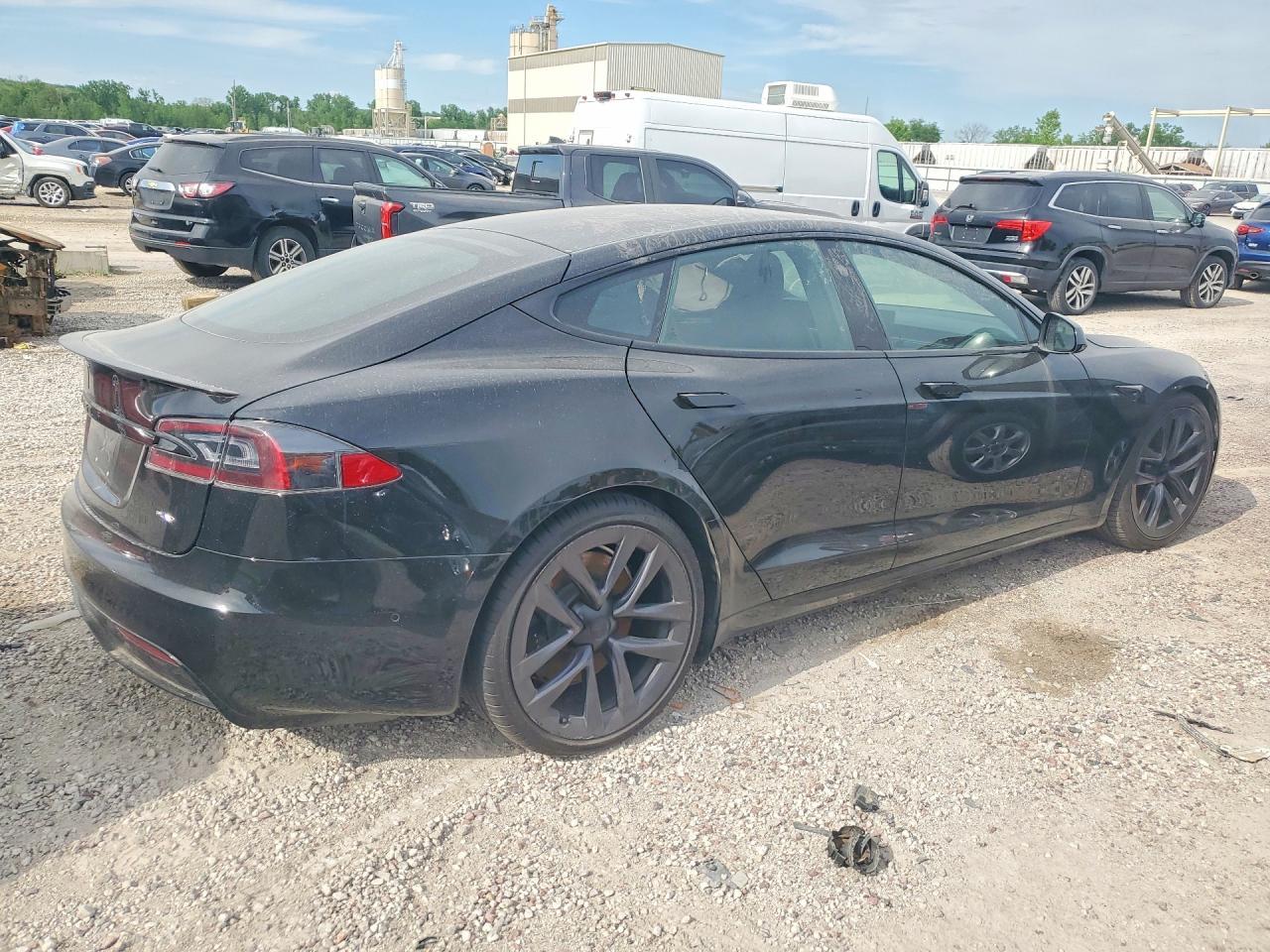 2021 Tesla Model S - Фото 3