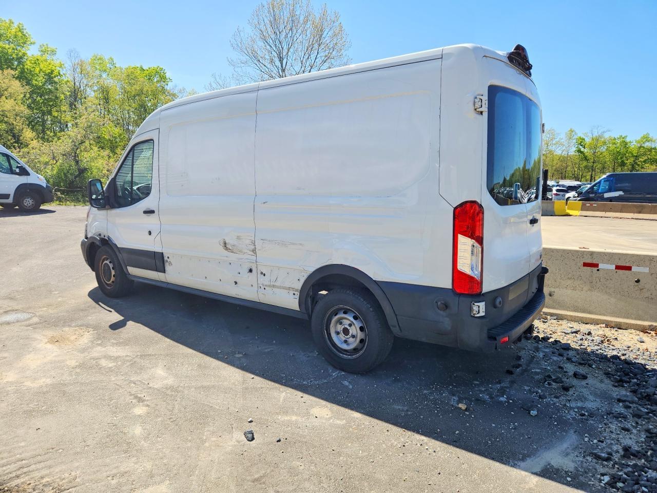 2019 Ford Transit T-250 Cargo - Image 2