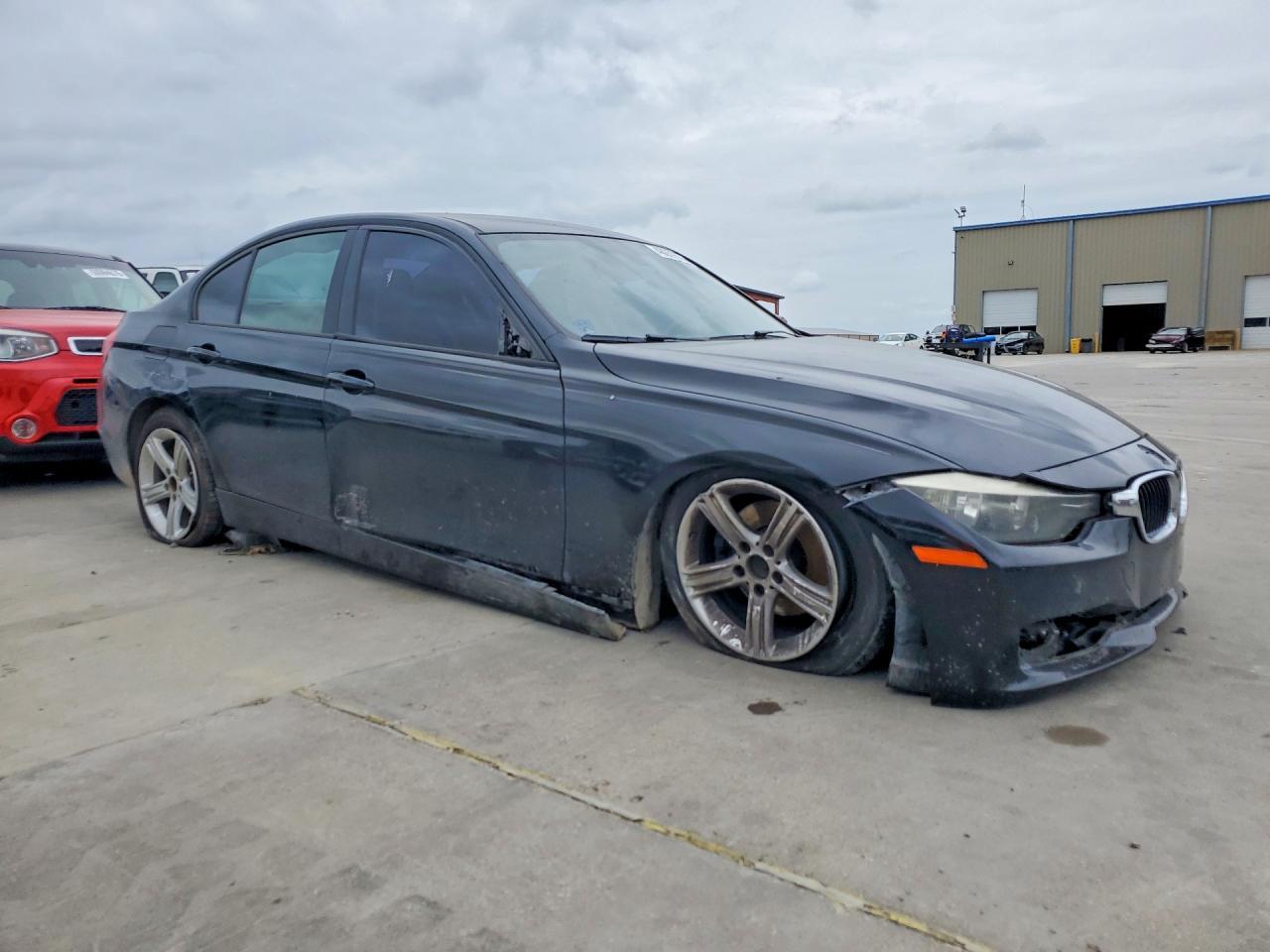 2014 BMW 328 I - Фото 4