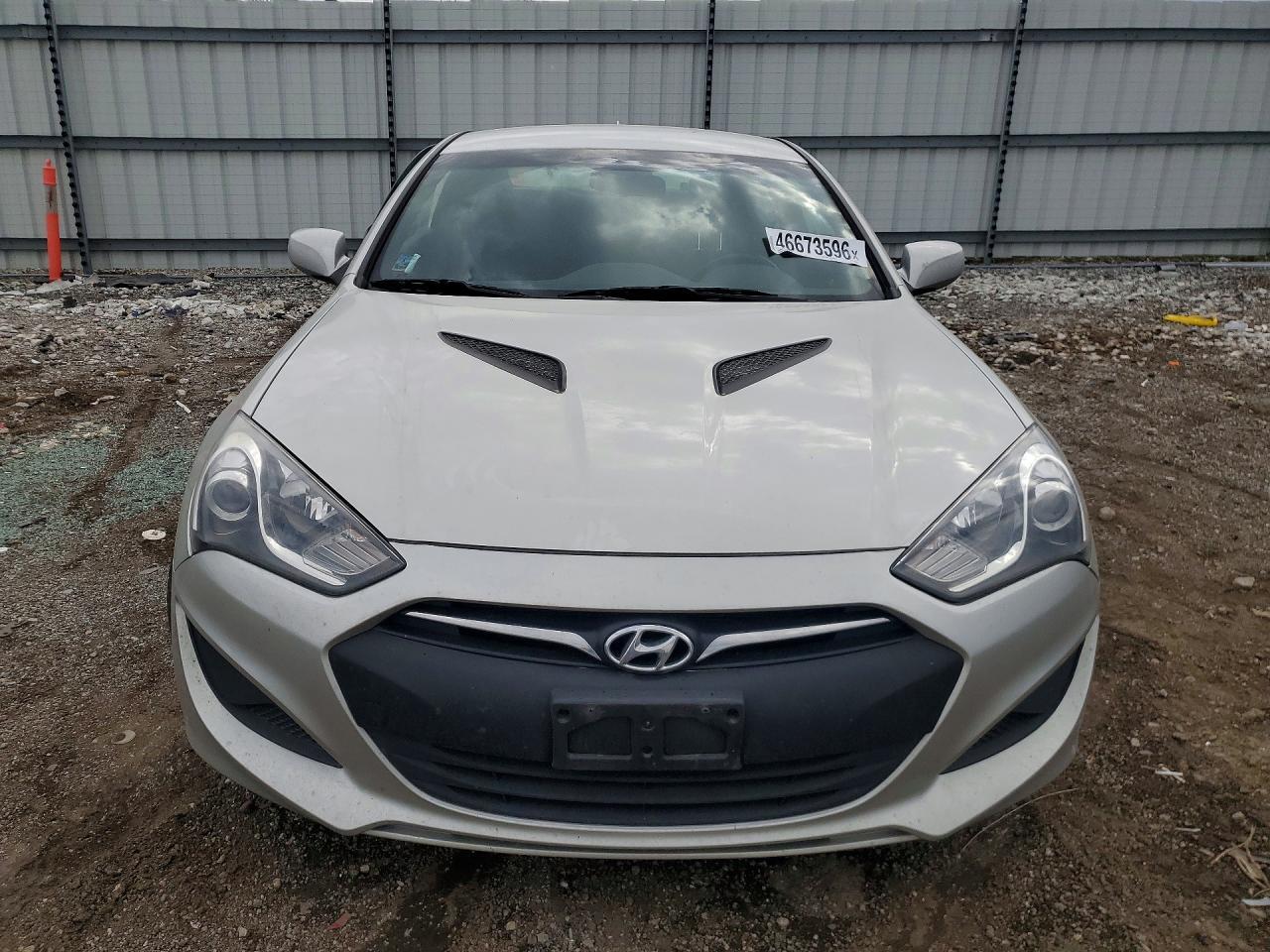 2013 Hyundai Genesis Coupe 2.0T - Фото 5