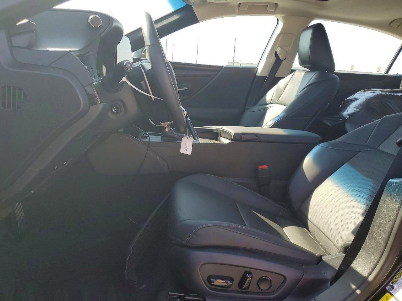 2025 Lexus Es 300H Base - Фото 7