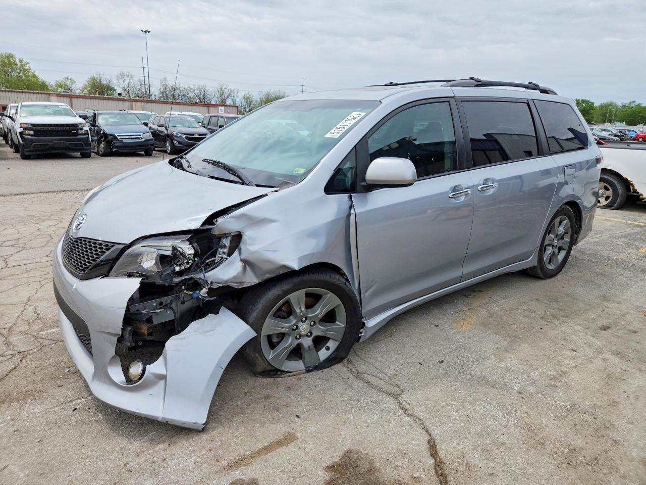 2014 Toyota Sienna Sport
