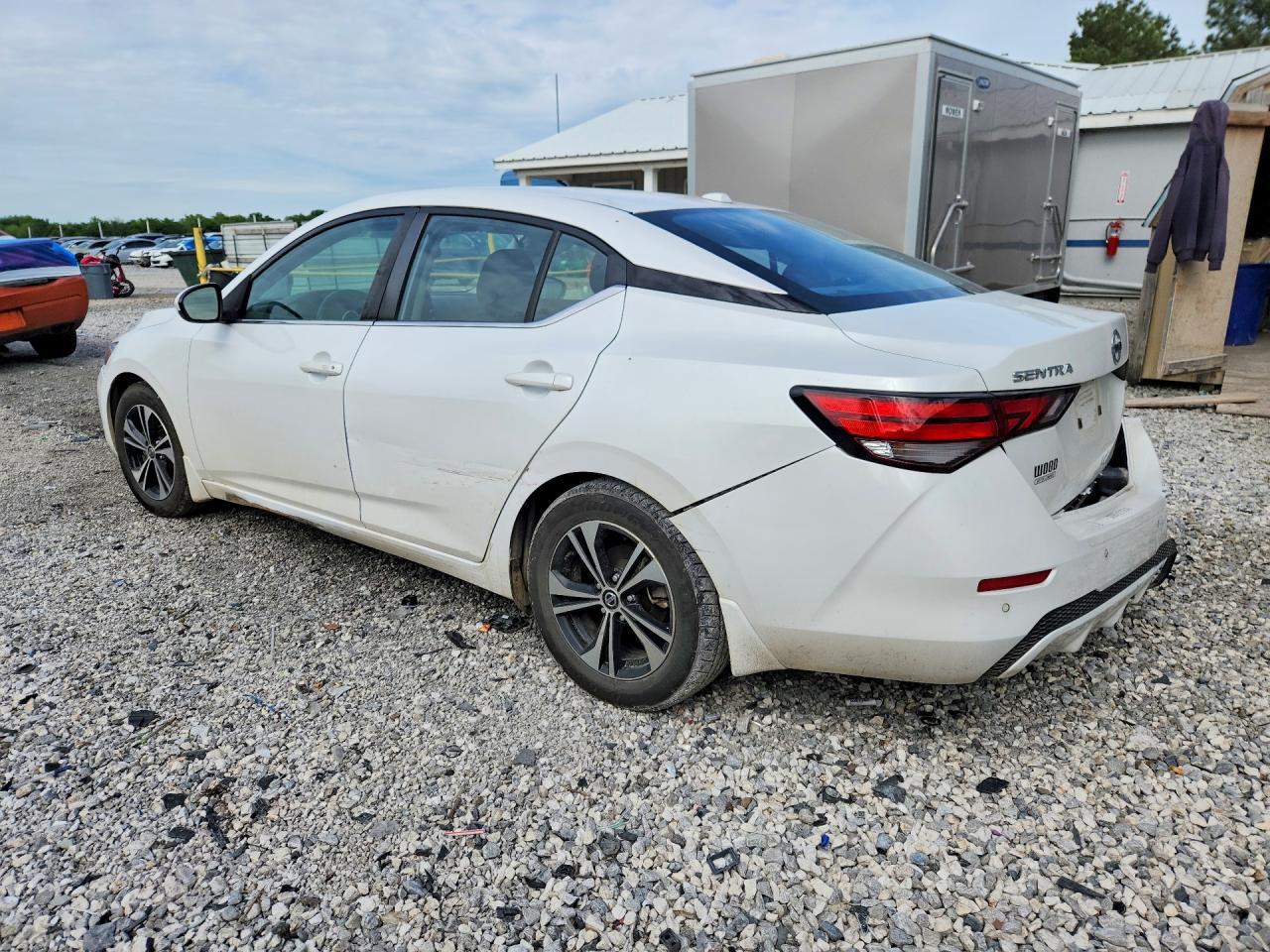 2022 Nissan Sentra Sv - Image 2