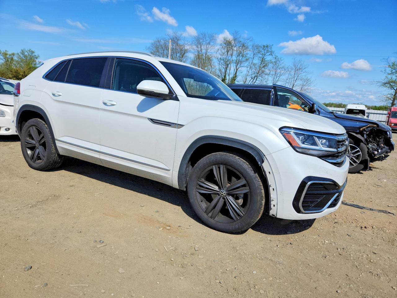 2022 Volkswagen Atlas Cross Sport Sel R-Line - Фото 4
