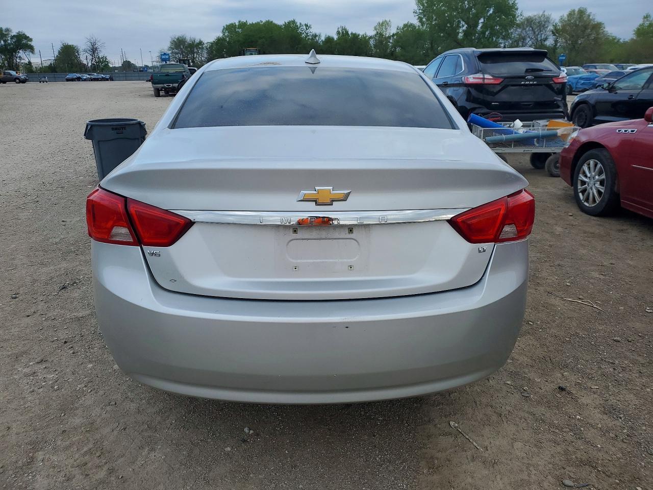 2017 Chevrolet Impala Lt - Фото 6