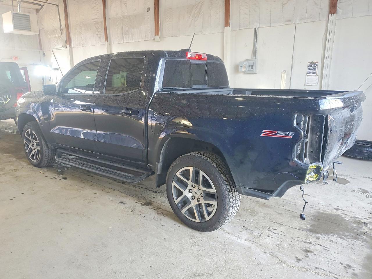 2024 Chevrolet Colorado Z71 - Image 2