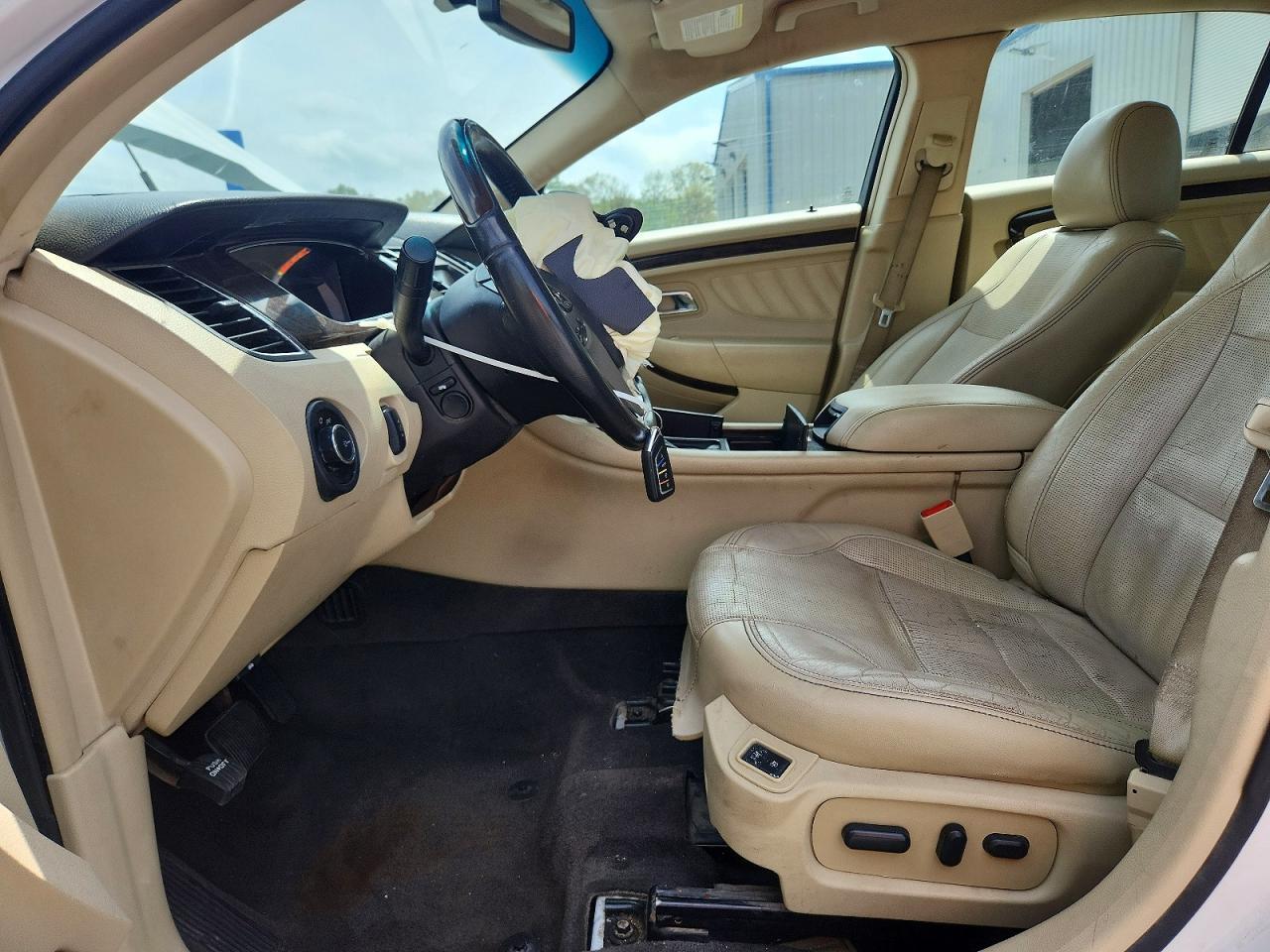 2013 Ford Taurus Limited - Image 7