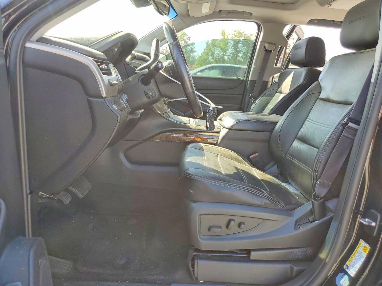 2015 GMC Yukon Denali - Image 7