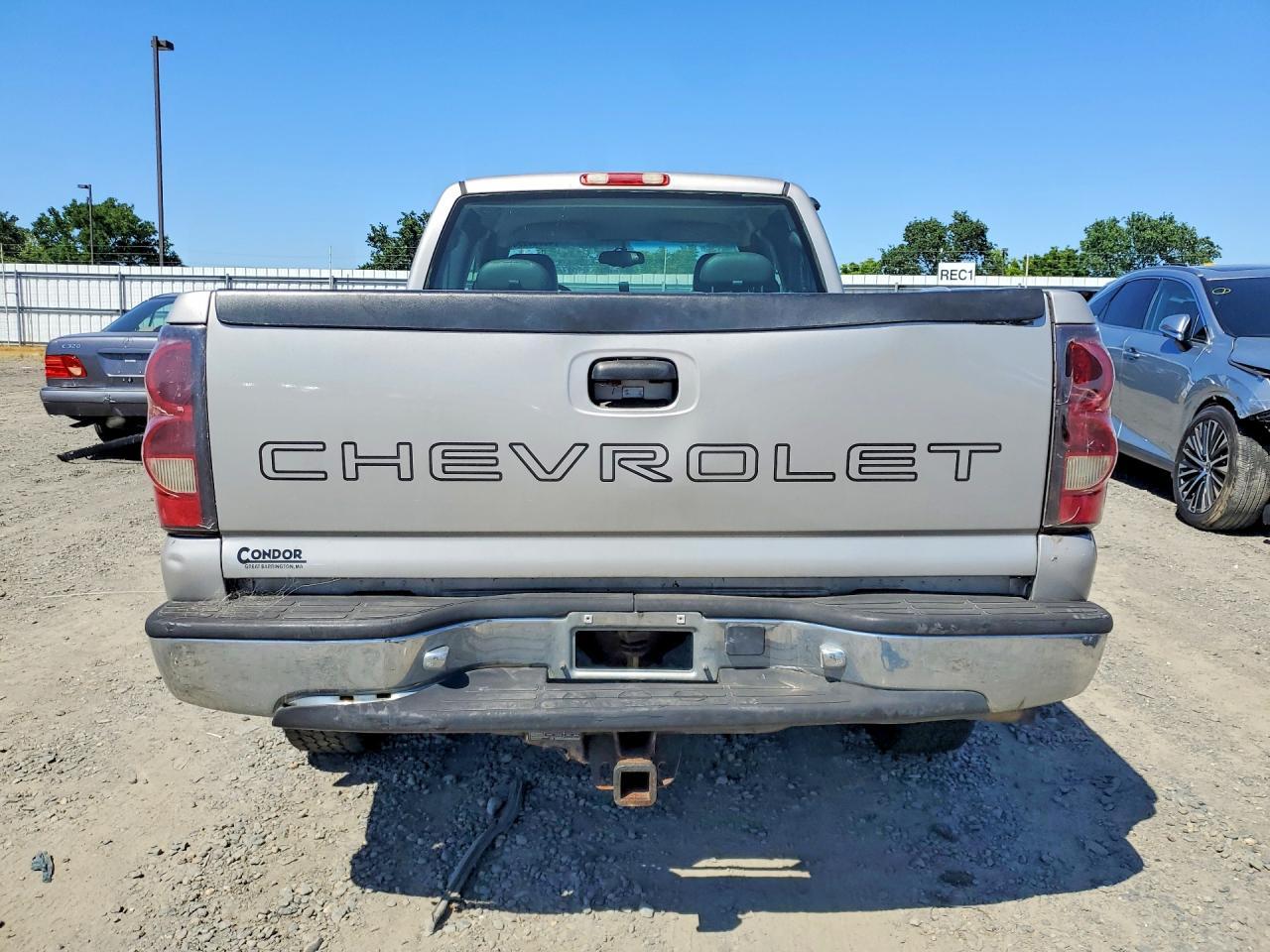 2004 Chevrolet Silverado K1500 - Image 6