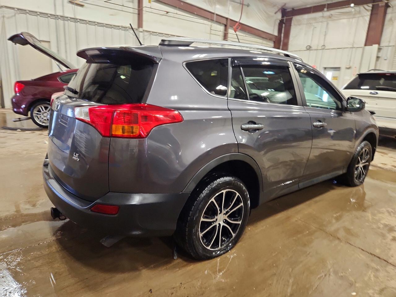 2013 Toyota Rav4 Le - Фото 3