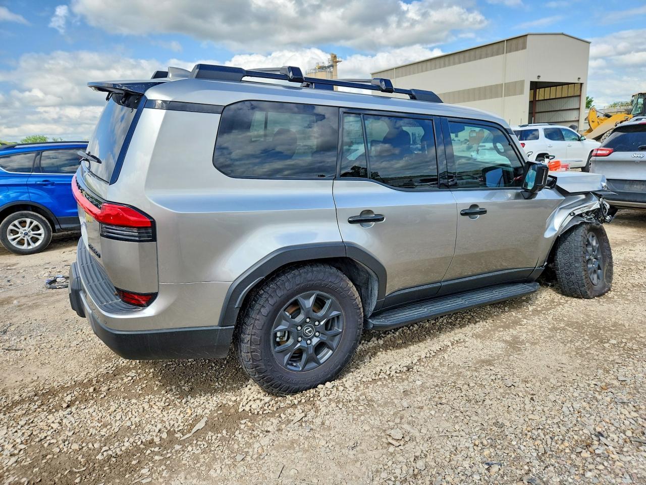 2024 Lexus Gx 550 Overtrail+ - Фото 3