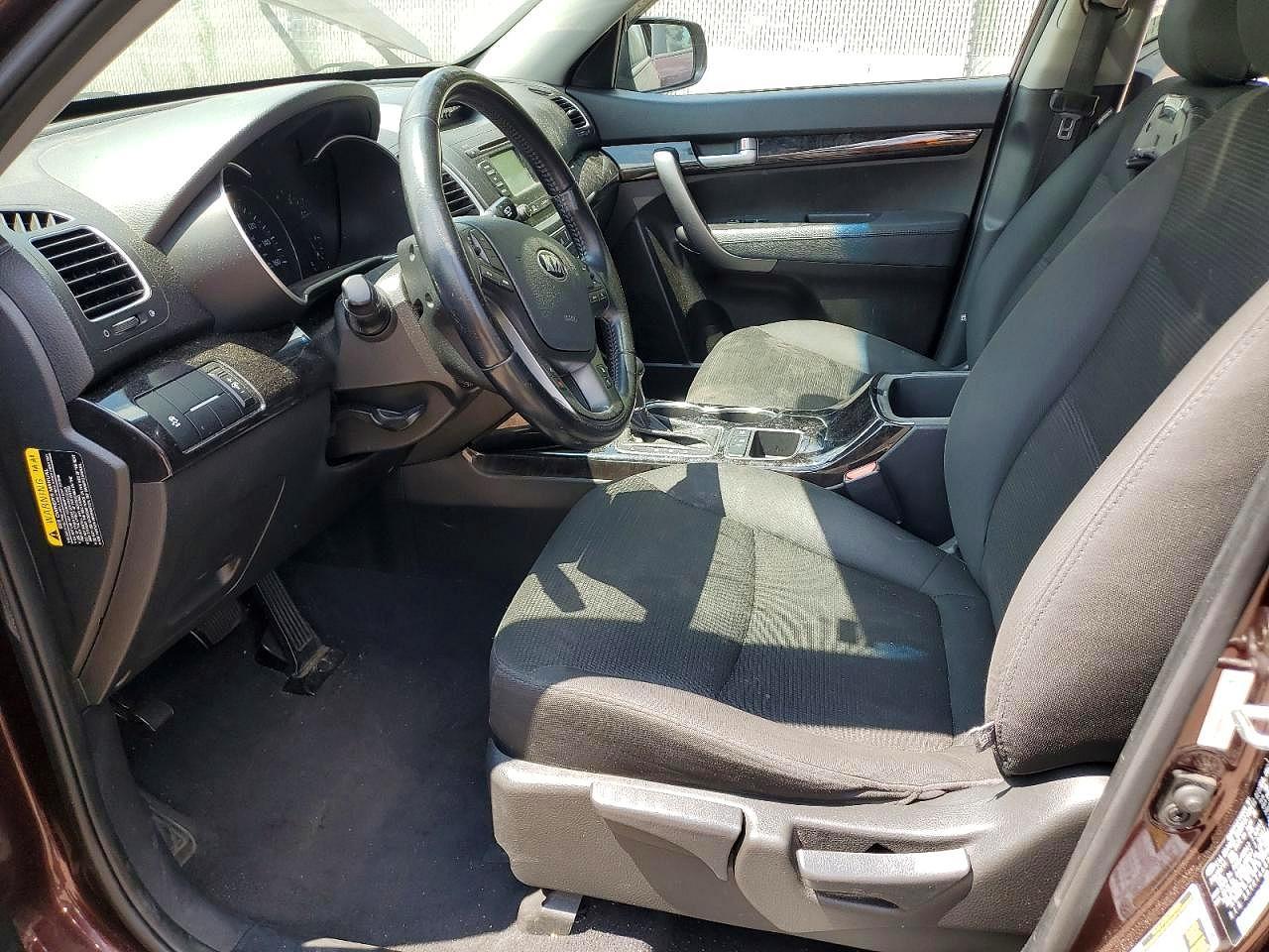 2015 Kia Sorento Lx - Image 7