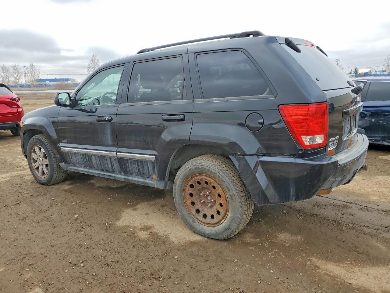 2009 Jeep Grand Cherokee Laredo - Image 2
